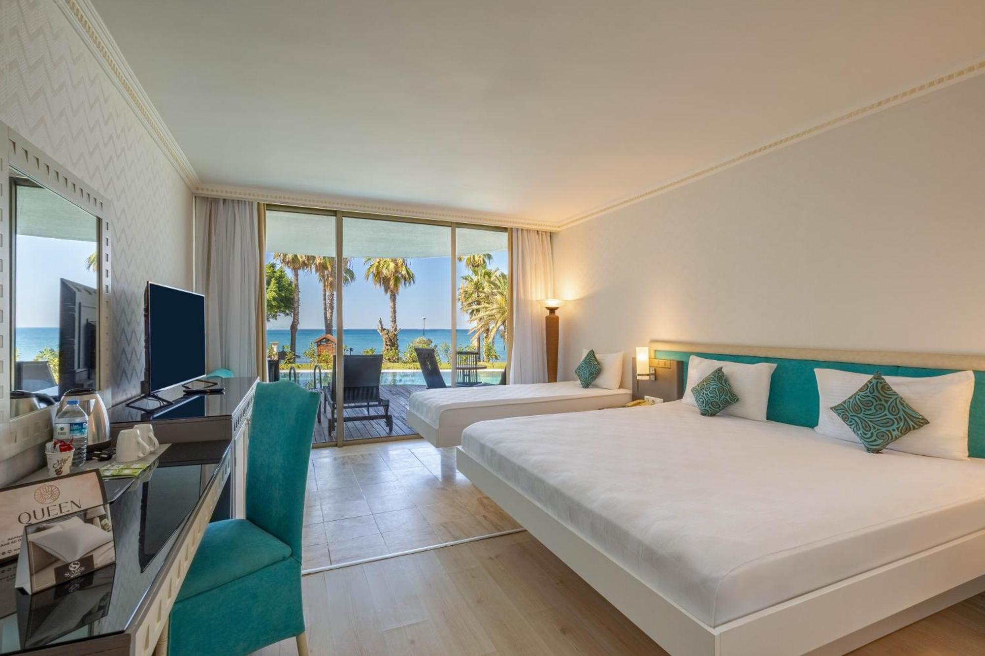 Sunrise Queen Luxury Hotel Side Esterno foto