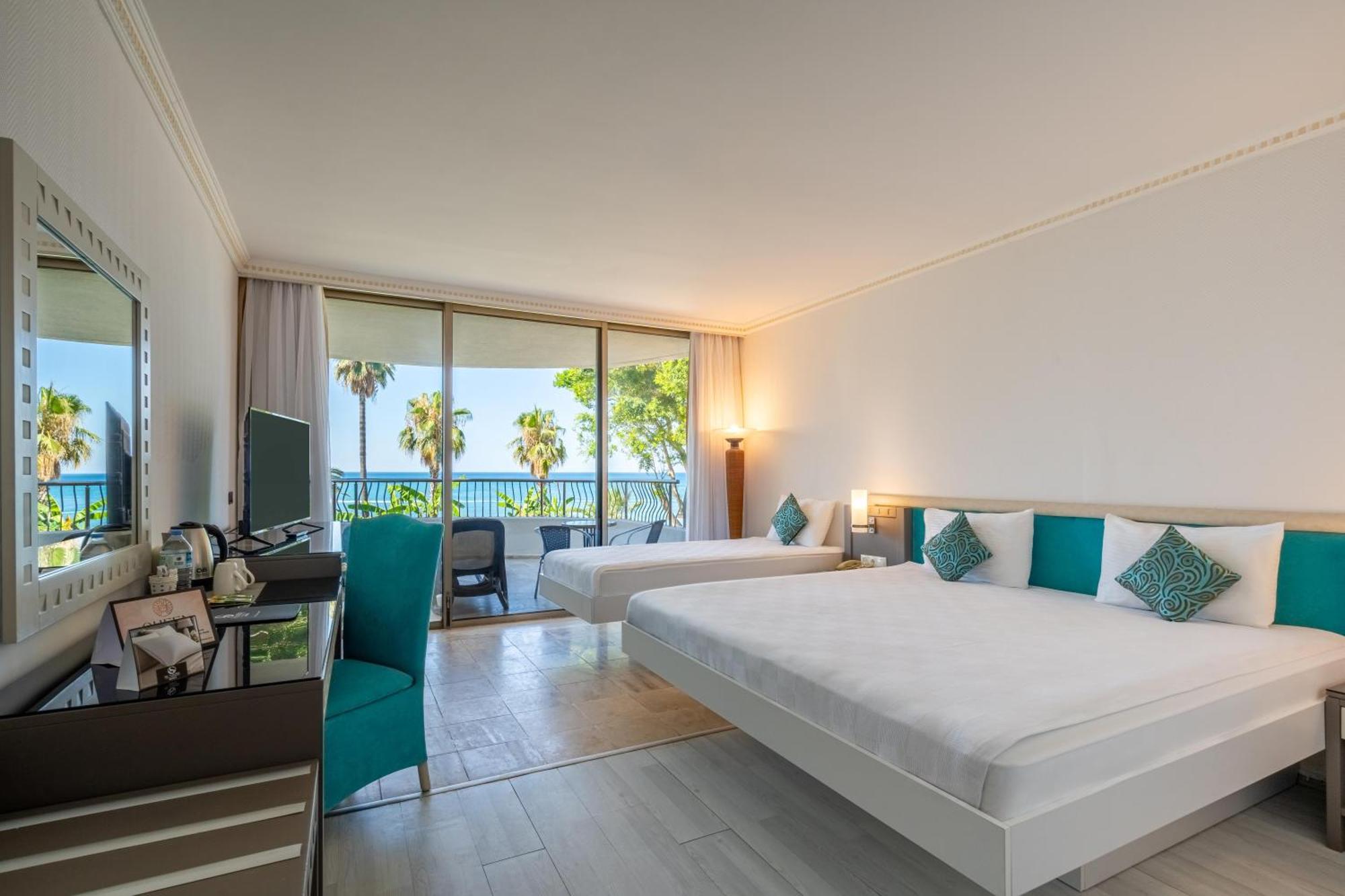 Sunrise Queen Luxury Hotel Side Esterno foto